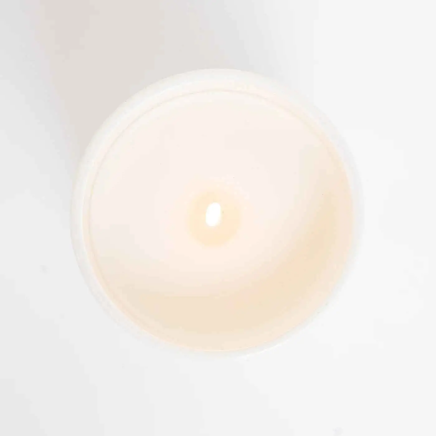 Aglio Scented Candle Delivery