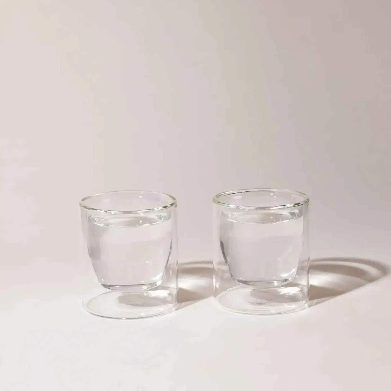 Double-Wall Clear Glass Delivery