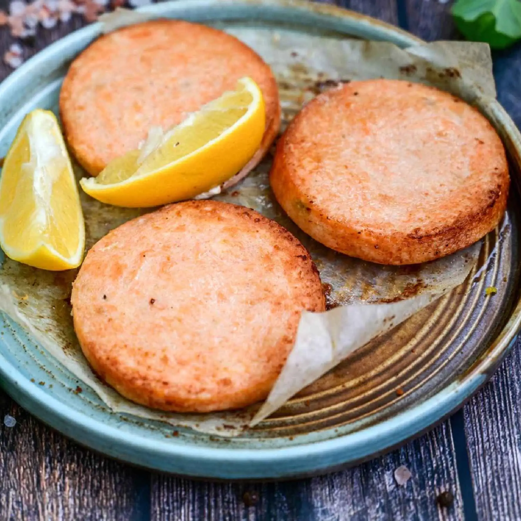 Frozen Salmon Burgers Delivery