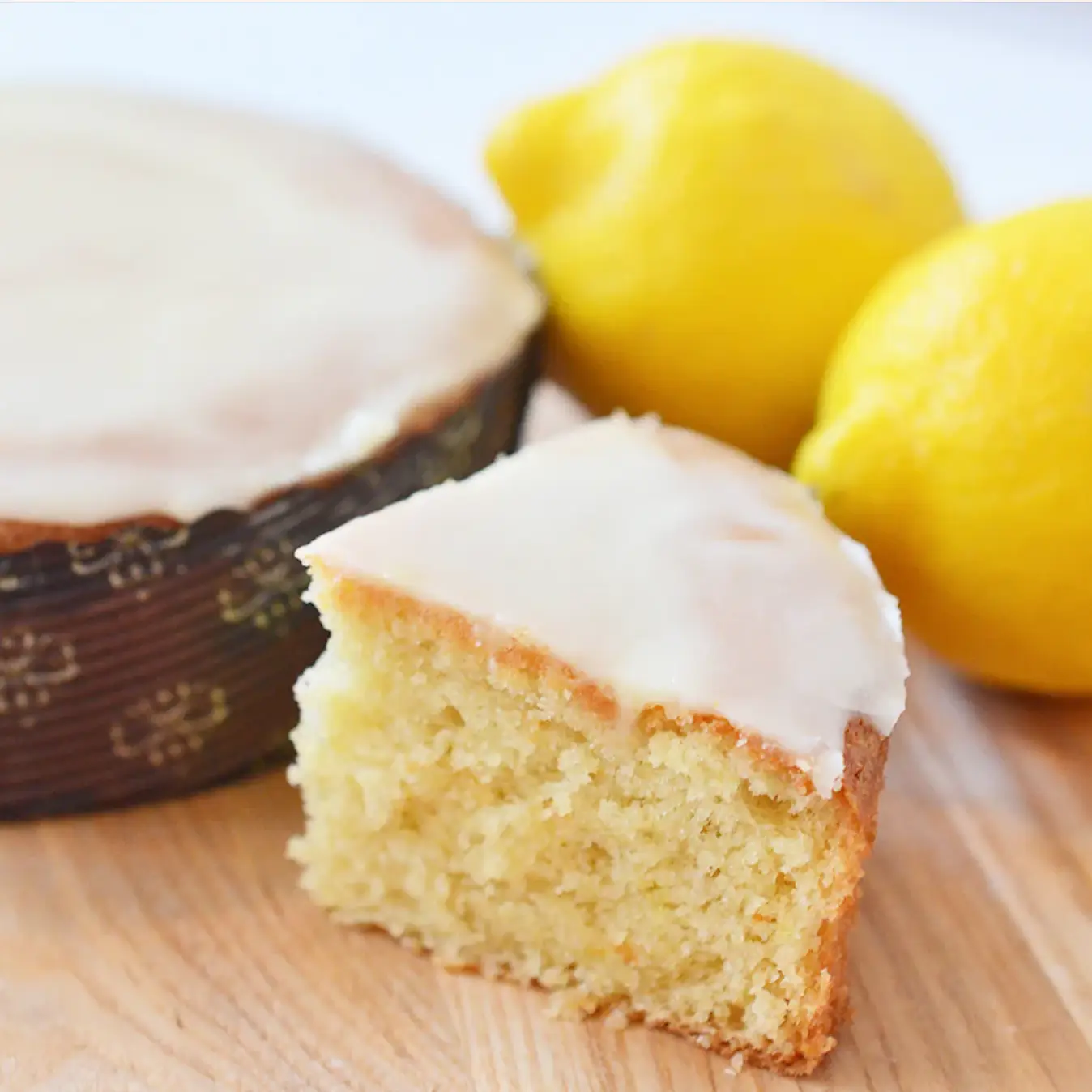 California Lemon Cake