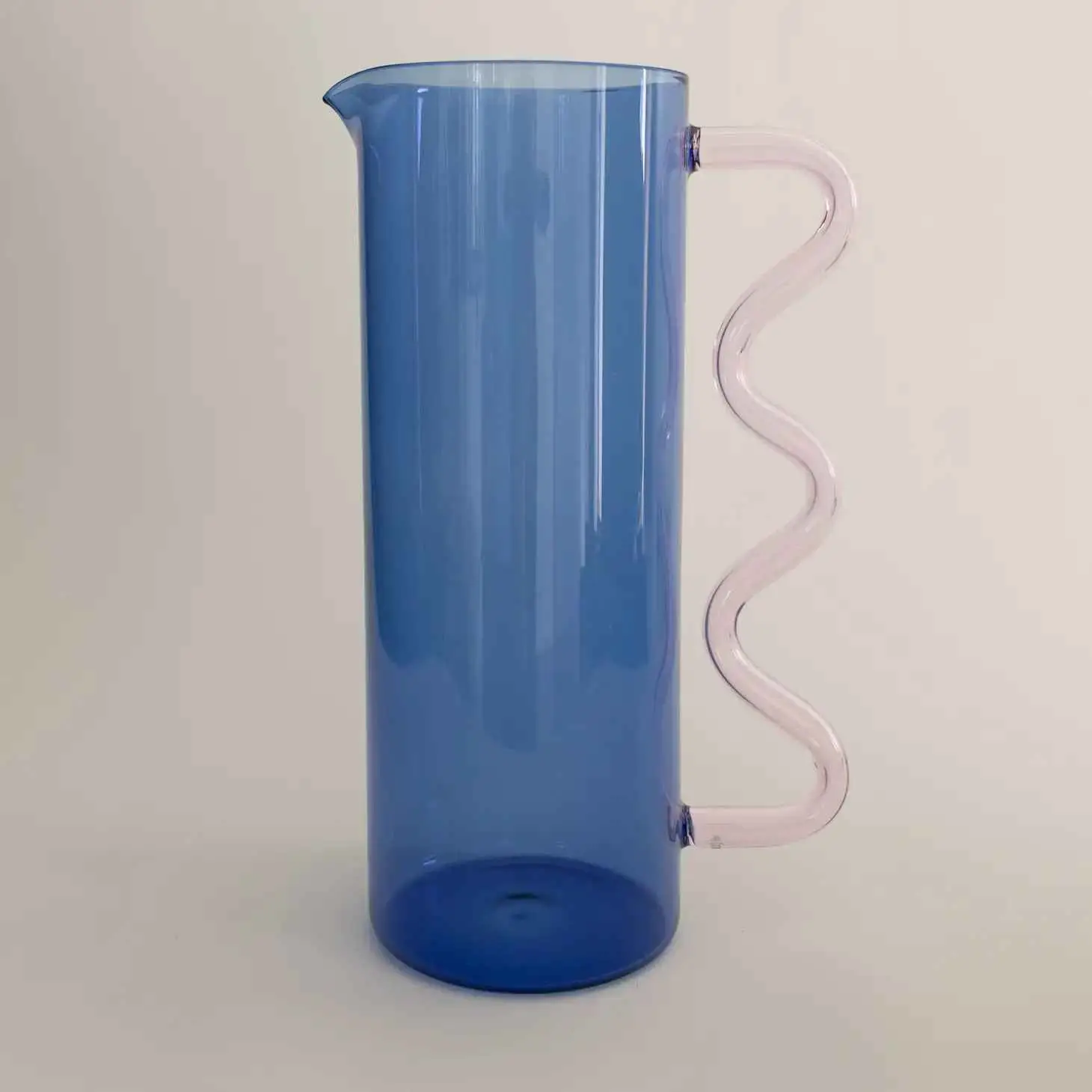 Wave Pitcher - Blue/Pink Delivery