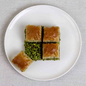 Pistachio Dry Turkish Baklava